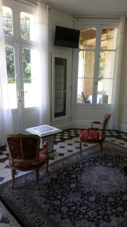 Chateau De Maucouvent Challuy Luaran gambar