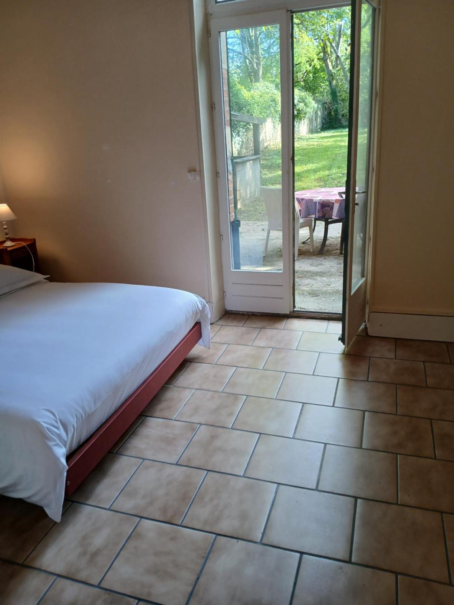 Chateau De Maucouvent Challuy Luaran gambar